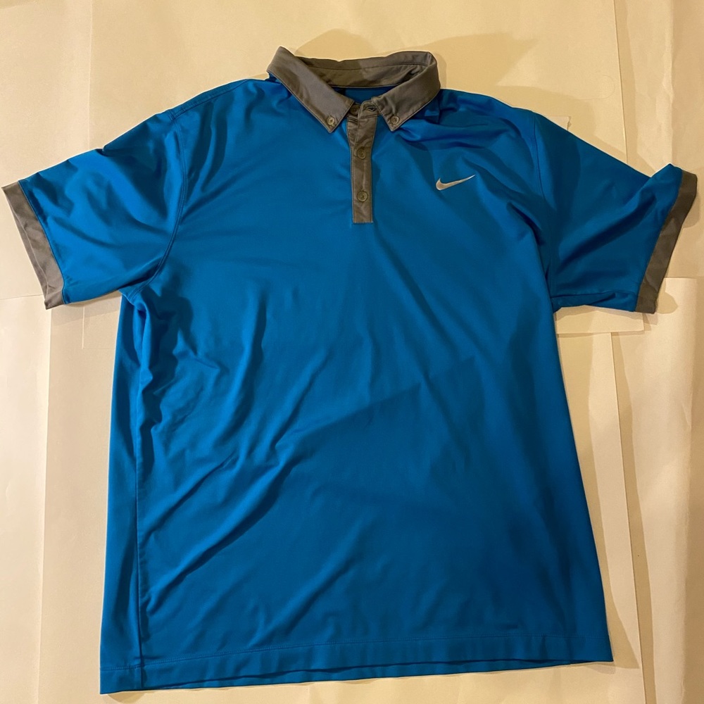 COPY - Nike golf shirt